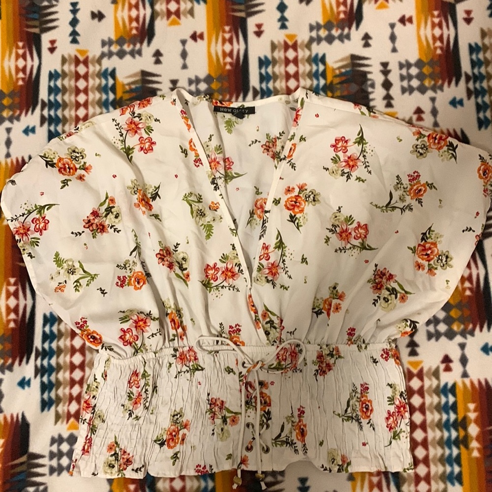 White floral crop top size L